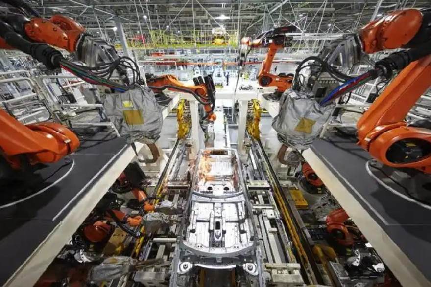 赛程中心里的老球迷：一份按周排布的观赛日历如何养成